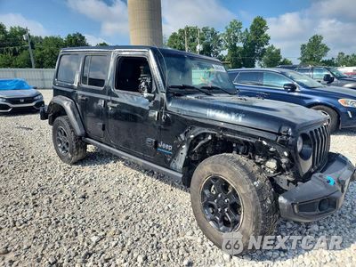Czwarte zdjęcie samochodu z boku: 2023 JEEP WRANGLER 4XE VIN:1C4JJXN68PW630847 - miniatura