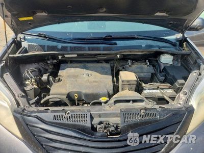 Zdjęcie 12 z 13 samochodu: 2013 TOYOTA SIENNA L 7-PASSENGER VIN:5TDZK3DC8DS398536 - miniatura