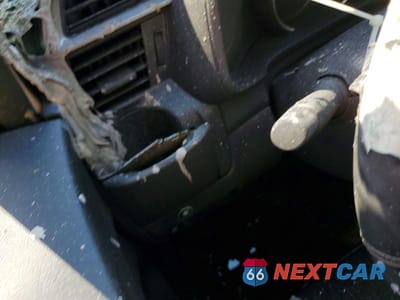 Zdjęcie 9 z 12 samochodu: 2015 HONDA FIT LX VIN:3HGGK5H50FM714160 - miniatura