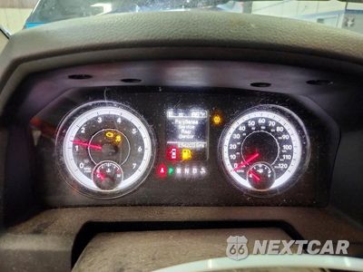 Zdjęcie 9 z 12 samochodu: 2015 RAM 2500 ST VIN:3C6UR5CJ4FG608866 - miniatura