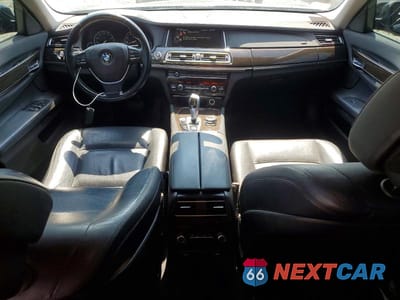 Zdjęcie 8 z 12 samochodu: 2015 BMW 740 LXI VIN:WBAYF4C58FGS99315 - miniatura