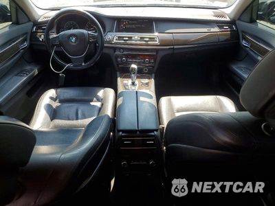 Zdjęcie 8 z 12 samochodu: 2015 BMW 740 LXI VIN:WBAYF4C58FGS99315 - miniatura