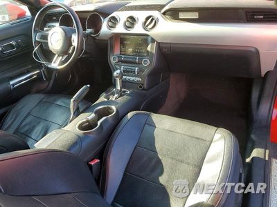 Zdjęcie 8 z 12 samochodu: 2015 FORD MUSTANG VIN:1FATP8UH8F5419657 - miniatura