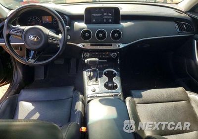 Zdjęcie 8 z 12 samochodu: 2018 KIA STINGER BASE VIN:KNAE15LA4J6015195 - miniatura