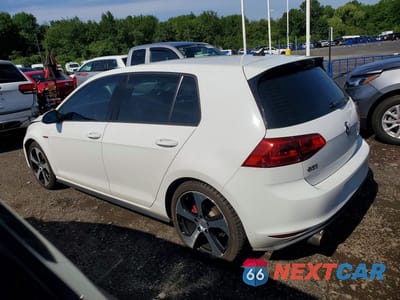 Drugie zdjęcie samochodu z przodu: 2016 VOLKSWAGEN GTI S/SE VIN:3VW4T7AU1GM022824 - miniatura