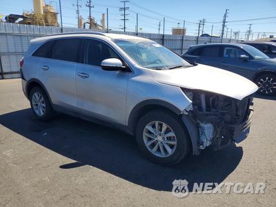 Czwarte zdjęcie samochodu z boku: 2016 KIA SORENTO LX VIN:5XYPG4A34GG122083 - miniatura