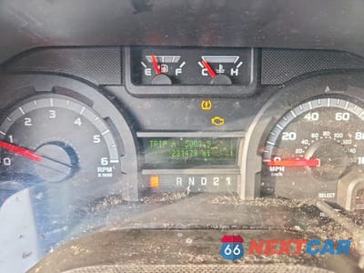 Zdjęcie 8 z 10 samochodu: 2013 FORD ECONOLINE E350 SUPER DUTY WAGON VIN:1FBSS3BL9DDA04711 - miniatura
