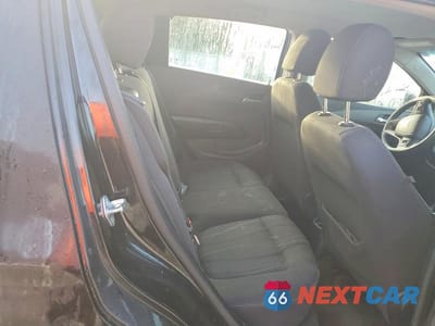 Zdjęcie 10 z 12 samochodu: 2016 CHEVROLET SONIC LT VIN:1G1JC6SH5G4149386 - miniatura