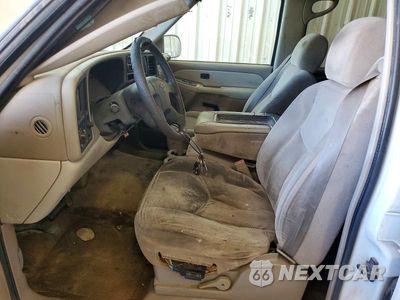 Zdjęcie 7 z 13 samochodu: 2003 CHEVROLET SUBURBAN C1500 VIN:3GNEC16ZX3G345309 - miniatura