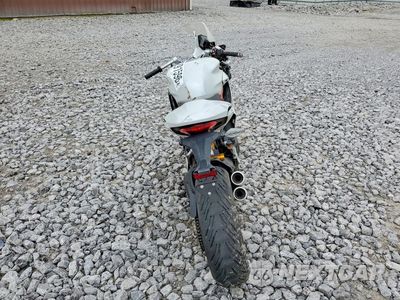 Czwarte zdjęcie samochodu z boku: 2023 DUCATI SUPERSPORT VIN:ZDMVABDS7PB004656 - miniatura