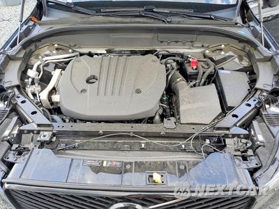 Zdjęcie 12 z 13 samochodu: 2026 VOLVO XC60 PLUS VIN:YV4M12RC1T1287819 - miniatura