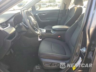 Zdjęcie 7 z 12 samochodu: 2024 TOYOTA RAV4 XLE VIN:2T3W1RFVXRC271589 - miniatura