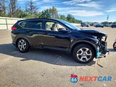 Czwarte zdjęcie samochodu z boku: 2018 HONDA CR-V EX VIN:7FARW2H54JE104578 - miniatura