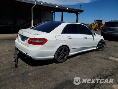 Trzecie zdjęcie samochodu z tyłu: 2013 MERCEDES-BENZ E 350 VIN:WDDHF5KB2DA691146 - miniatura