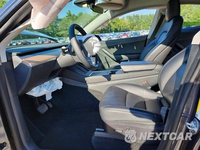 Zdjęcie 7 z 14 samochodu: 2022 TESLA MODEL Y VIN:7SAYGDEE0NF391706 - miniatura