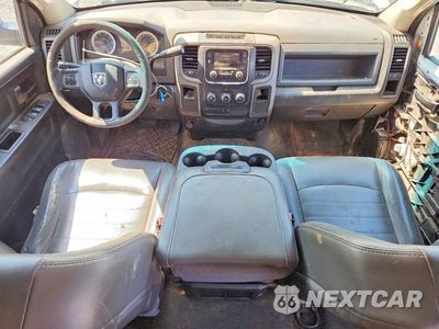 Zdjęcie 8 z 12 samochodu: 2016 RAM 2500 ST VIN:3C6UR4HJ1GG264224 - miniatura