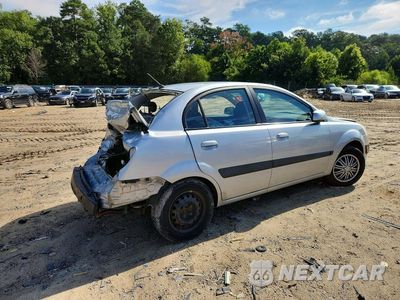 Trzecie zdjęcie samochodu z tyłu: 2006 KIA RIO BASE VIN:KNADE123466102226 - miniatura