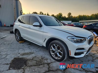 Czwarte zdjęcie samochodu z boku: 2020 BMW X3 SDRIVE30I VIN:5UXTY3C05L9B22079 - miniatura