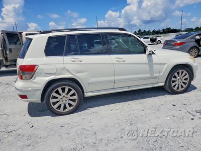 Trzecie zdjęcie samochodu z tyłu: 2012 MERCEDES-BENZ GLK 350 4MATIC VIN:WDCGG8HB8CF839551 - miniatura