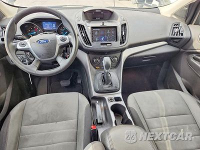 Zdjęcie 8 z 12 samochodu: 2015 FORD ESCAPE SE VIN:1FMCU0G79FUB69595 - miniatura