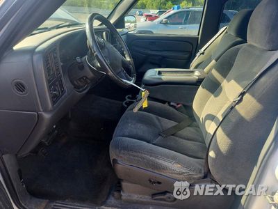 Zdjęcie 7 z 12 samochodu: 2004 CHEVROLET SILVERADO K1500 VIN:2GCEK13T341390789 - miniatura