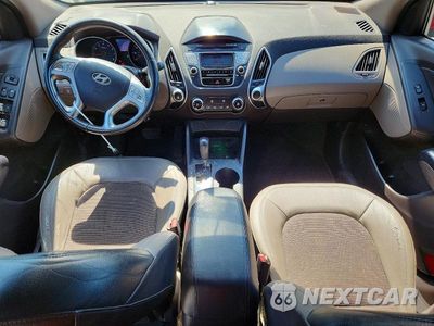 Zdjęcie 8 z 13 samochodu: 2010 HYUNDAI TUCSON GLS VIN:KM8JUCAC6AU042472 - miniatura