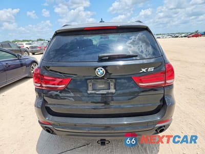Zdjęcie 6 z 13 samochodu: 2016 BMW X5 SDRIVE35I VIN:5UXKR2C50G0H43187 - miniatura