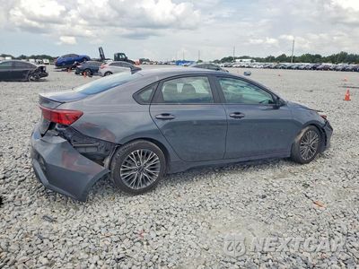 Trzecie zdjęcie samochodu z tyłu: 2023 KIA FORTE GT LINE VIN:3KPF54ADXPE577611 - miniatura