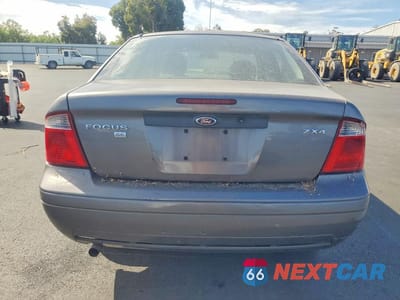 Zdjęcie 6 z 12 samochodu: 2006 FORD FOCUS ZX4 VIN:1FAFP34N46W245022 - miniatura