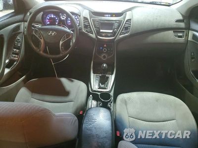 Zdjęcie 8 z 12 samochodu: 2016 HYUNDAI ELANTRA SE VIN:5NPDH4AE9GH653984 - miniatura