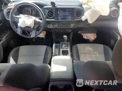 Zdjęcie 8 z 12 samochodu: 2023 TOYOTA TACOMA TRD OFF-ROAD VIN:3TMCZ5AN8PM609676 - miniatura