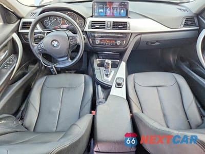 Zdjęcie 8 z 12 samochodu: 2013 BMW 328 I VIN:WBA3A5G58DNP21780 - miniatura