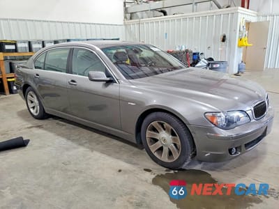 Czwarte zdjęcie samochodu z boku: 2006 BMW 750 LI VIN:WBAHN83596DT28428 - miniatura