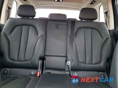 Zdjęcie 10 z 13 samochodu: 2019 BMW X7 XDRIVE40I VIN:5UXCW2C51KL089916 - miniatura