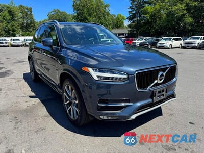 Czwarte zdjęcie samochodu z boku: 2019 VOLVO XC90 T5 MOMENTUM VIN:YV4102PK2K1492810 - miniatura