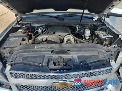 Zdjęcie 11 z 12 samochodu: 2010 CHEVROLET TAHOE K1500 LT VIN:1GNUKBE05AR122065 - miniatura