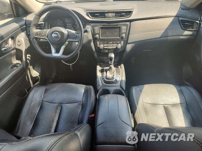 Zdjęcie 8 z 13 samochodu: 2018 NISSAN ROGUE SL VIN:5N1AT2MV5JC852725 - miniatura