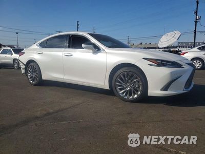 Czwarte zdjęcie samochodu z boku: 2025 LEXUS ES 300H LUXURY VIN:58AEA1C13SU076597 - miniatura