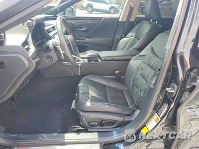 Zdjęcie 7 z 12 samochodu: 2020 LEXUS ES 300H VIN:58AD21B11LU009363 - miniatura