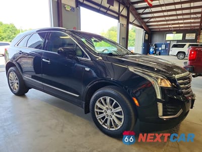 Czwarte zdjęcie samochodu z boku: 2018 CADILLAC XT5 VIN:1GYKNARS2JZ172901 - miniatura