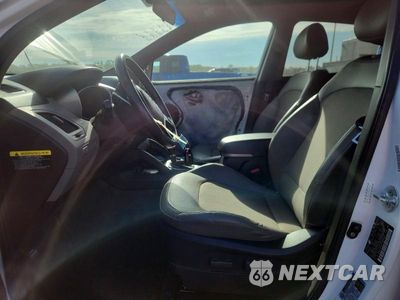 Zdjęcie 7 z 13 samochodu: 2015 HYUNDAI TUCSON SE VIN:KM8JU3AG4FU089140 - miniatura