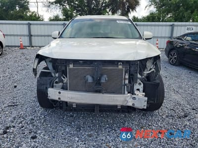 Piąte zdjęcie samochodu w środku: 2014 NISSAN PATHFINDER S VIN:5N1AR2MN3EC704643 - miniatura