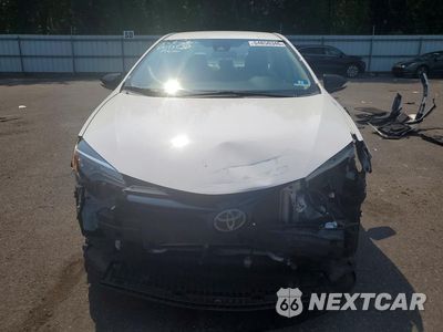 Piąte zdjęcie samochodu w środku: 2018 TOYOTA COROLLA LE VIN:2T1BURHE5JC119008 - miniatura