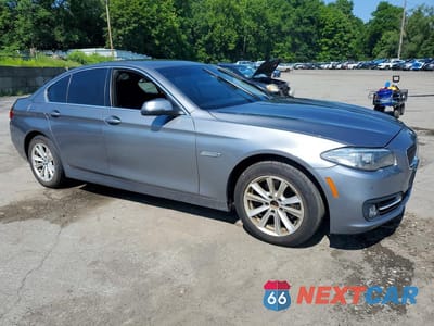 Czwarte zdjęcie samochodu z boku: 2015 BMW 528 XI VIN:WBA5A7C50FD625256 - miniatura