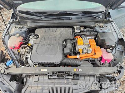 Zdjęcie 11 z 12 samochodu: 2022 HYUNDAI ELANTRA LIMITED VIN:KMHLN4AJ5NU022164 - miniatura