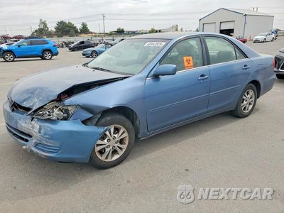 2004 TOYOTA CAMRY LE V6 4T1BF32K74U571504 - główne zdjęcie licytacji z USA - miniatura