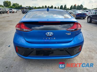 Zdjęcie 7 z 13 samochodu: 2017 HYUNDAI IONIQ BLUE VIN:KMHC65LC8HU022150 - miniatura