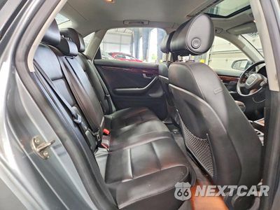 Zdjęcie 10 z 12 samochodu: 2008 AUDI A4 2.0T QUATTRO VIN:WAUDF78E08A100739 - miniatura