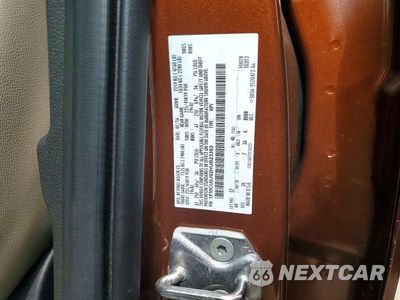 Zdjęcie 13 z 13 samochodu: 2017 FORD ESCAPE TITANIUM VIN:1FMCU0J92HUB23393 - miniatura
