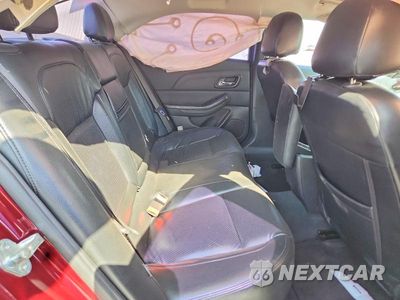 Zdjęcie 10 z 12 samochodu: 2014 CHEVROLET MALIBU 1LT VIN:1G11C5SL5EF247639 - miniatura